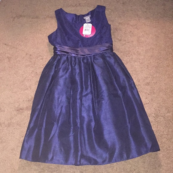 emily west Dresses & Skirts - A beautiful soft dress not worn once